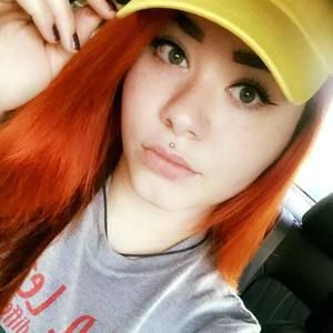 Meet your Posher, Ana